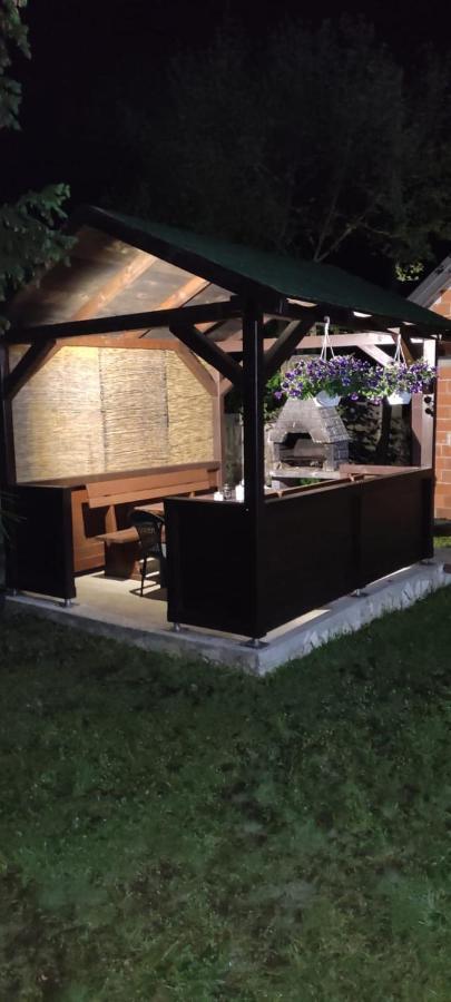 Apartment Gradina Кореница Екстериор снимка