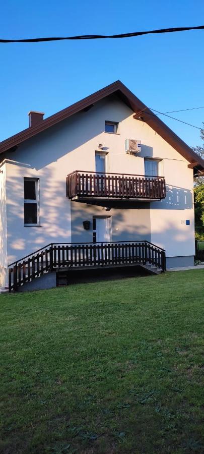 Apartment Gradina Кореница Екстериор снимка